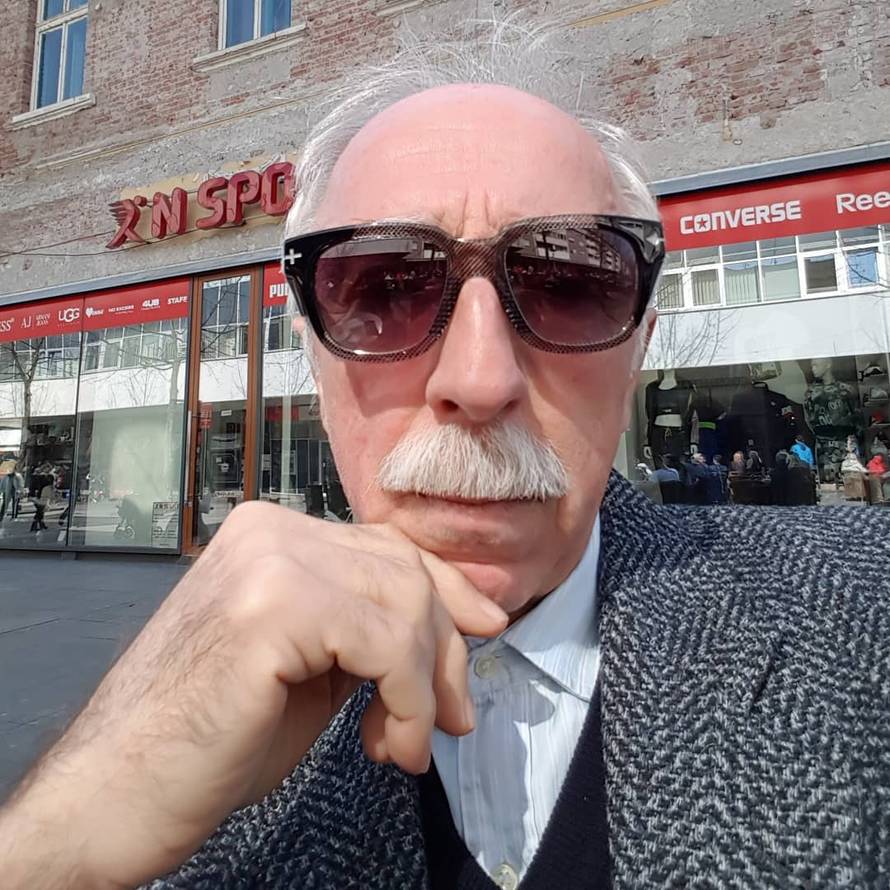 Dida Toni dobio konkurenciju: Zoran je zvijezda Instagrama