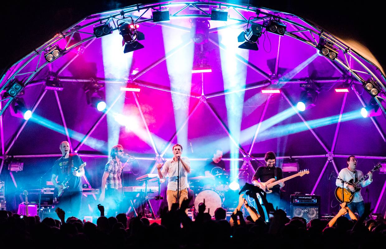Dobitnici ulaznica za koncert grupe Pips, chips i videoclips