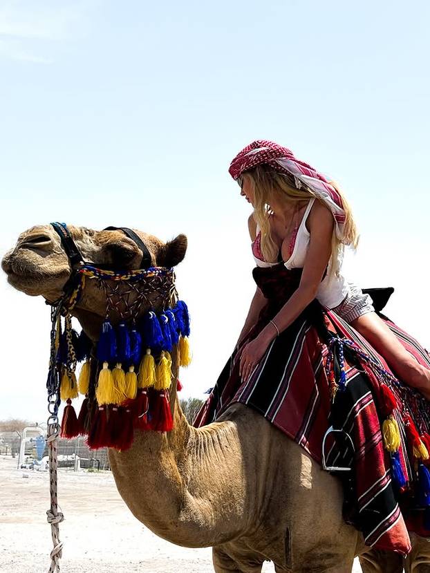 FOTO 'Izlazim s ružnim frajerima jer moram biti zgodnija u vezi'