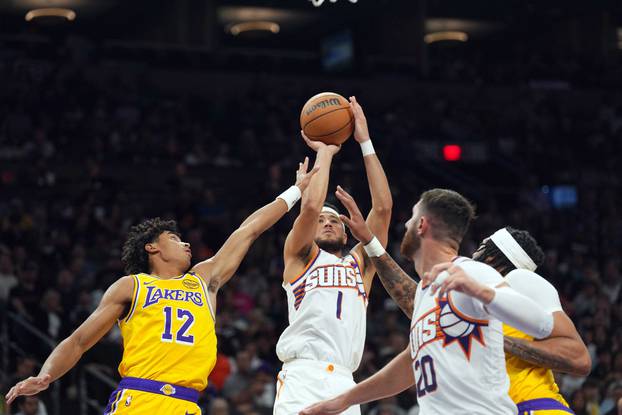 NBA: Preseason-Los Angeles Lakers at Phoenix Suns