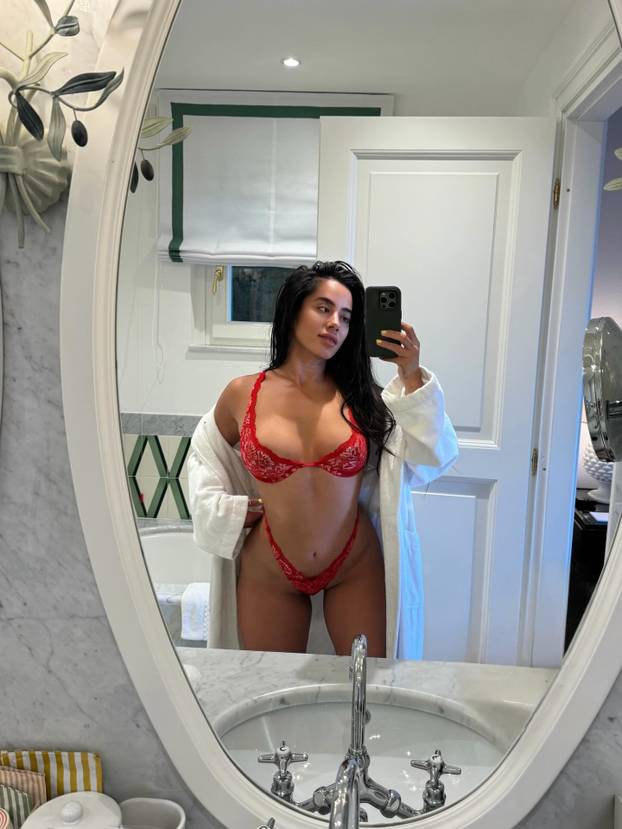 FOTO 'Prirodno sam oblikovala stražnjicu i dobro zarađujem. Nitko ne vjeruje da je prava'