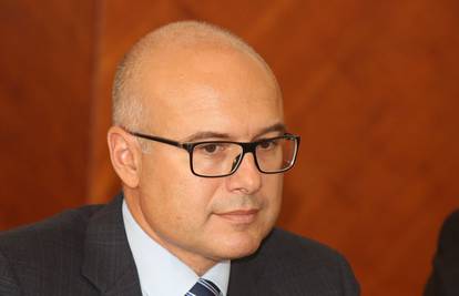 Srpski ministar o dronu: 'Smjer kretanja jasno govori odakle je. Ne provocirajte Vojsku Srbije'