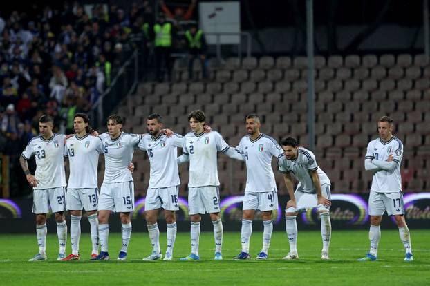 Zenica: Slavlje igrača Bosne i Hercegovine nakon što su svladali Italiju jedanaestercima
