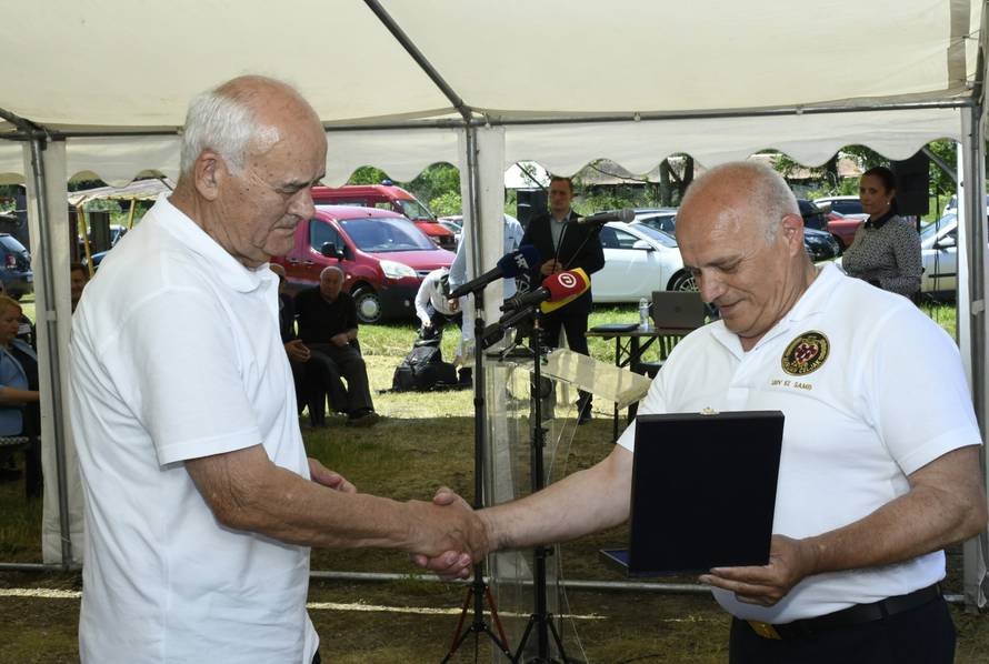 Sisak: Predsjednik na obljetnici ustrojavanja 57. Samostalnog bataljuna "Marijan Celjak“