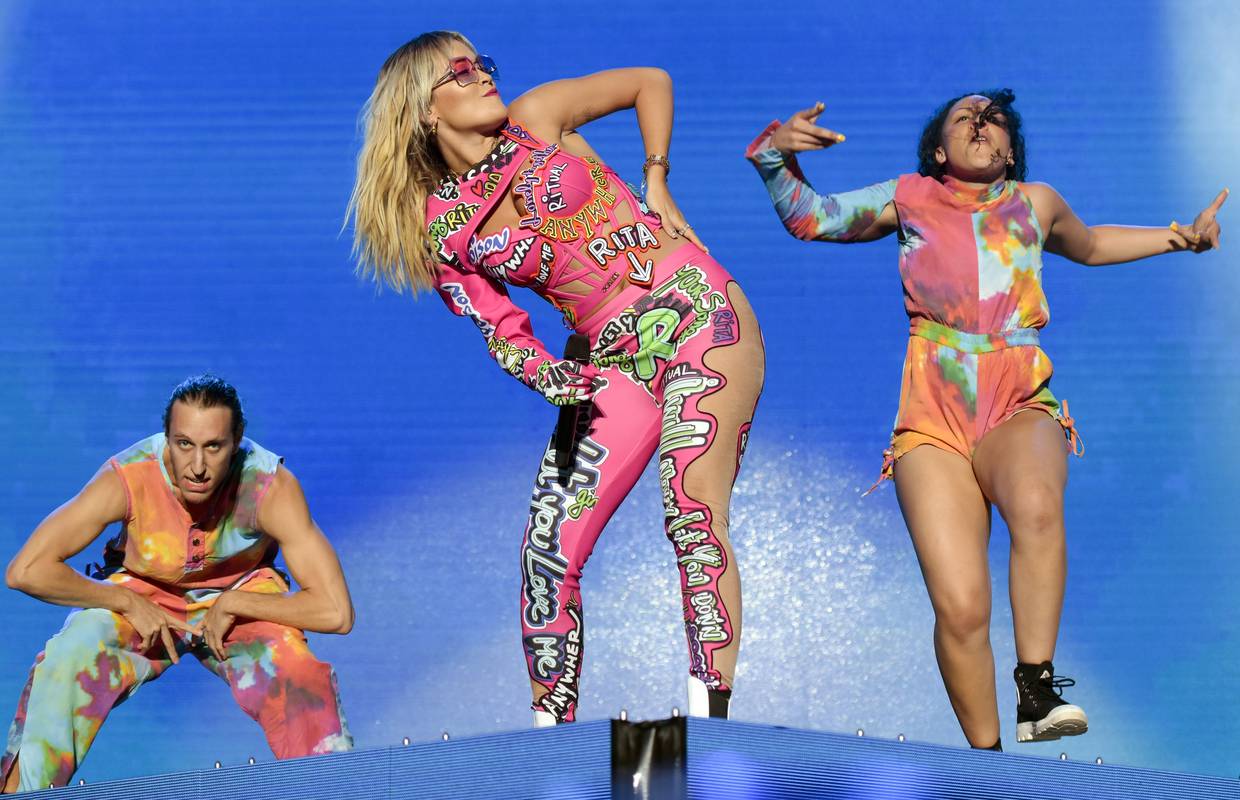 Rita Ora razbjesnila fanove: 'O kakvih 60 tisuća ljudi pričaš?'