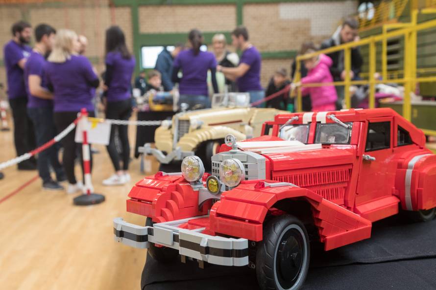 Za jednu kreaciju od 'legića' potrebno je i nekoliko mjeseci