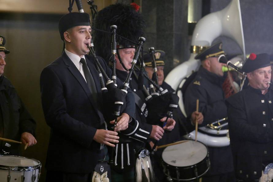 Zagreb: Posljednji ispraćaj Branka Lustiga na Krematoriju