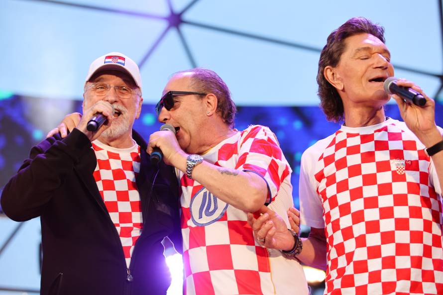 Drugu večer CMC festivala u Vodicama publiku je zabavljalo više od 50 poznatih izvođača...