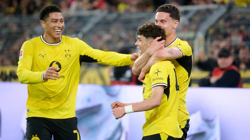 VIDEO Borussia dobila Eintracht i pomogla Štimcu! Evo kako...