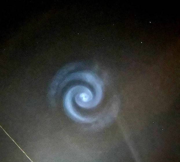 FOTOGALERIJA Wow, kakvi nevjerojatni prizori na nebu! 'Vidjeli smo plavičasto svjetlo'