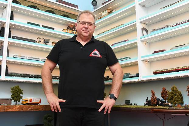 Izložba Virovitica voli vlakove