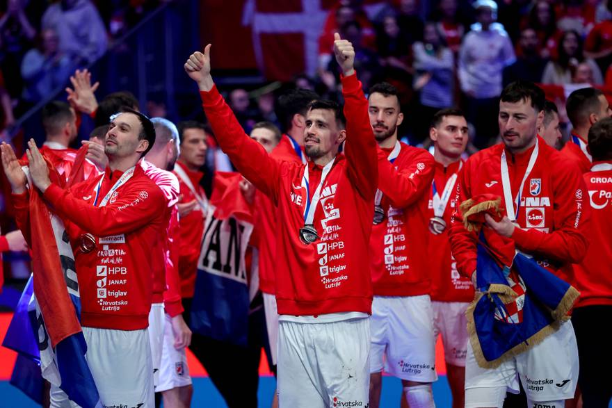 Reakcije nakon srebra; Srna: 'Jedva čekam doček na Trgu', Martinović: 'Ovo je velika stvar'