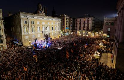 Kriza u Španjolskoj: Hoće li izbori uspjeti riješiti probleme?