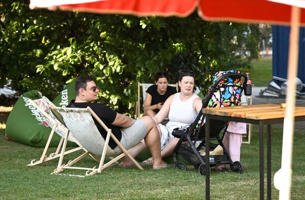 Zagreb: Fuliranje Summer Oasis