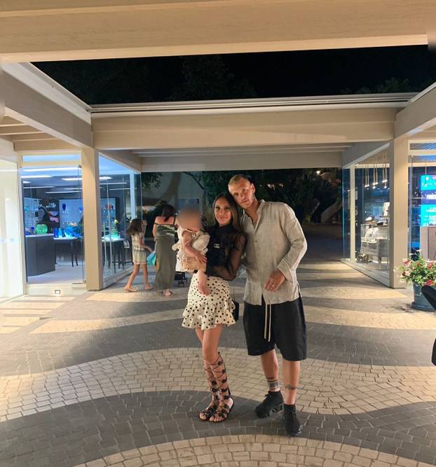 FOTO Interov bek tragičar je finala LP, ali ona će ga utješiti