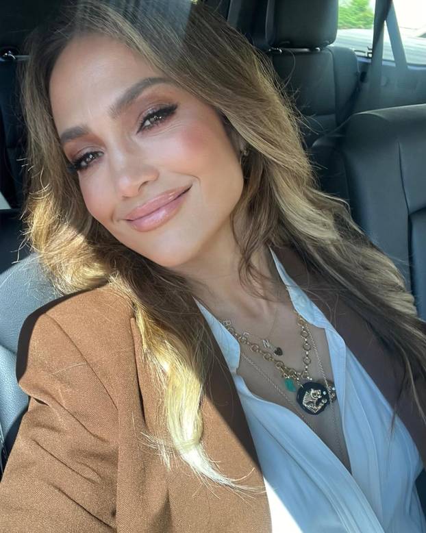 FOTO Jennifer Lopez (56) ima tijelo kao da joj je 25 godina - ovo je tajna njezine fit linije