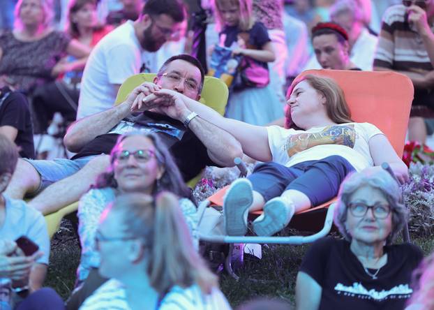 Zagreb: Festival Zagreb Classic na Trgu kralja Tomislava počeo koncertom “San ljetne noći”