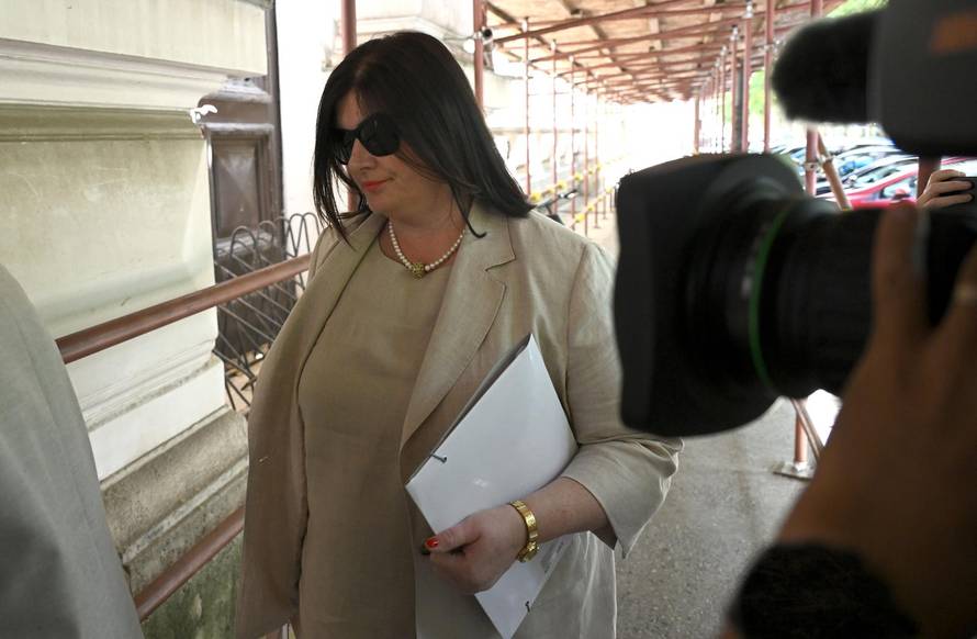 Zagreb: Gabrijela Žalac u pratnji odvjetnice Jandranke Sloković dolazi na Županijski sud