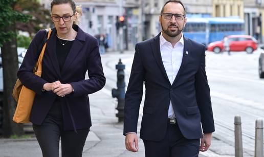 USKOK ispitao Tomaševića: 'Kao gradonačelnik potpisujem sve ugovore, ali nikakve fakture'