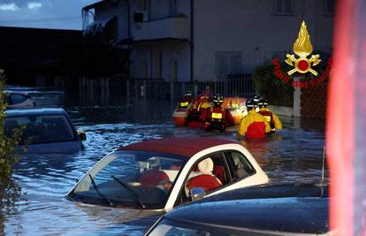 Oluja Ciaran pogodila Europu, 7 ljudi poginulo: 'Nikad nismo imali ovoliko kiše u par minuta'