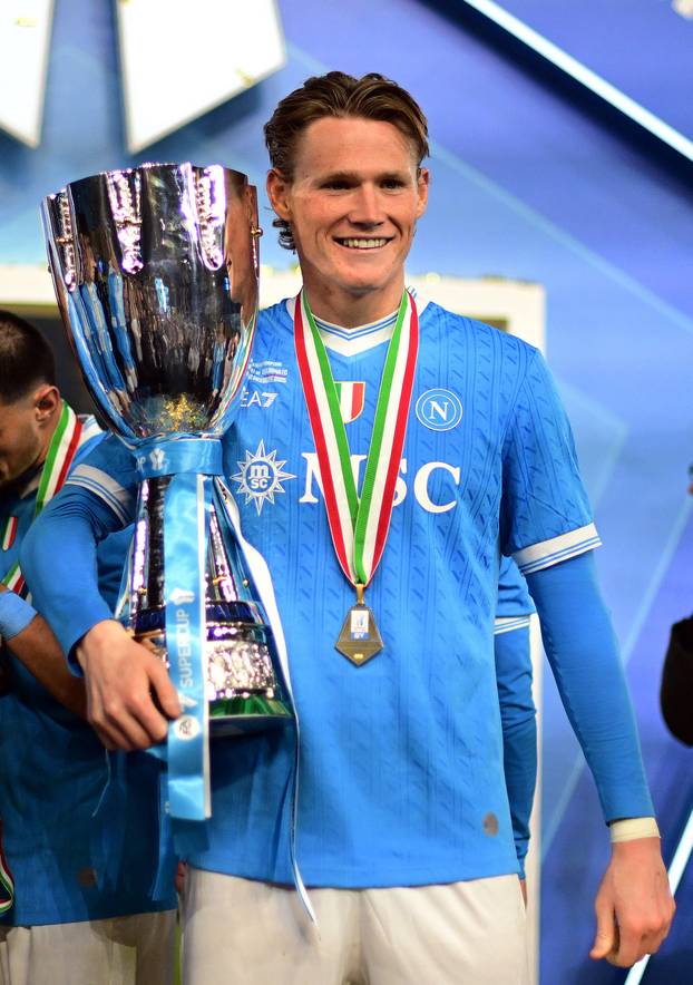 Supercoppa Italiana - Final - Napoli v Bologna