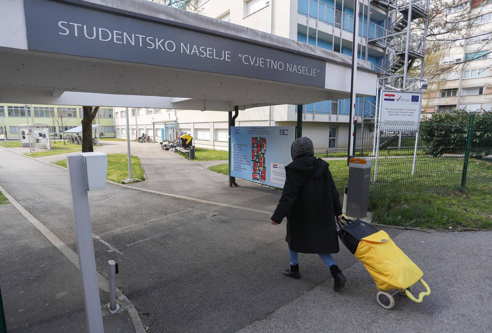 Zagreb: U studenskom domu Cvjetno naselje za sada se nalazi 67 osoba