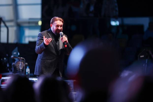 Frankfurt: Hrvatska noć u Suwag Energie Areni