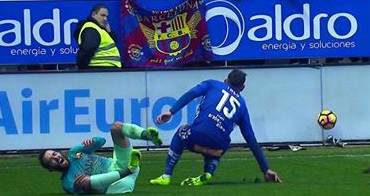 Uznemirujući video: Slomio je nogu Vidalu kod 6-0 za Barcu