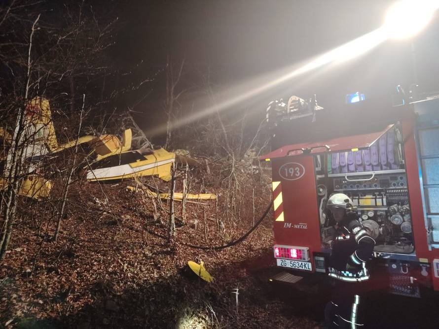 VIDEO Mještanka o padu turskog Airtractora za 24sata: 'Osjetili smo tresak kad je pao'