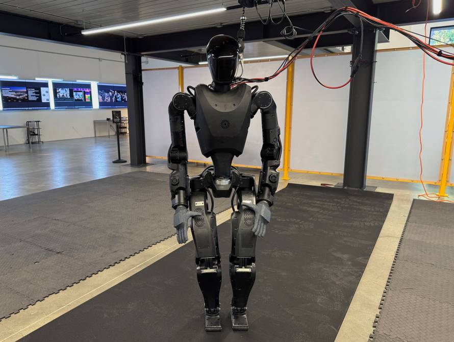 Phantom-01, a humanoid robot developed by San Francisco-based startup Foundation for military purposes