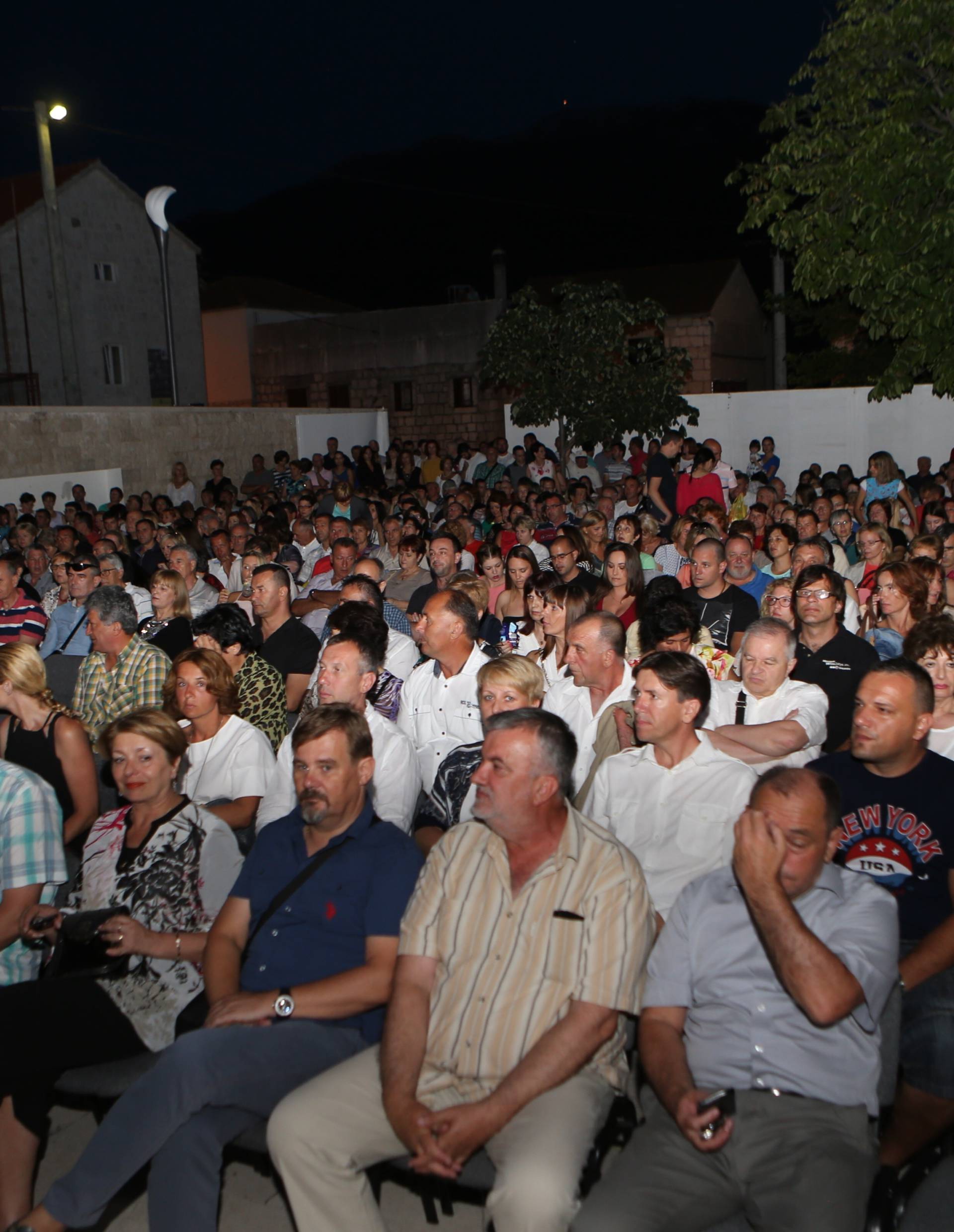 Kazališni susret: Glumci su u Zagvozdu feštali do ranog jutra