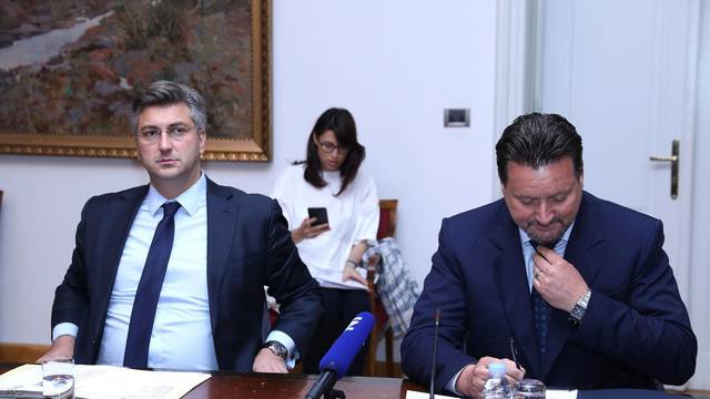 Plenković je branio Kuščevića. I dalje ne želi odustati od njega