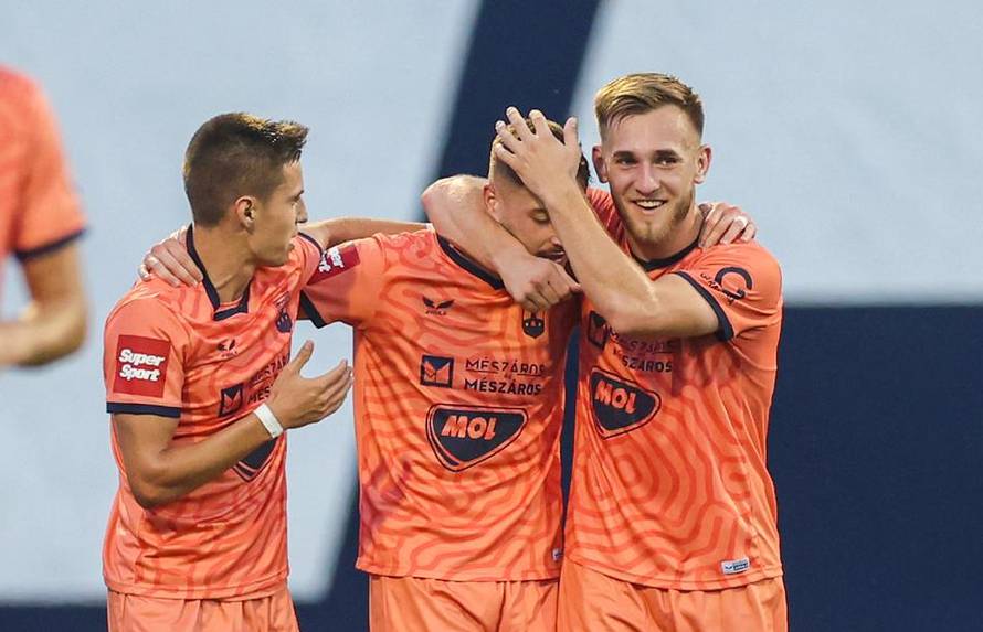 Zagreb: GNK Dinamo i NK Osijek u 11. Kolu Prve HNL