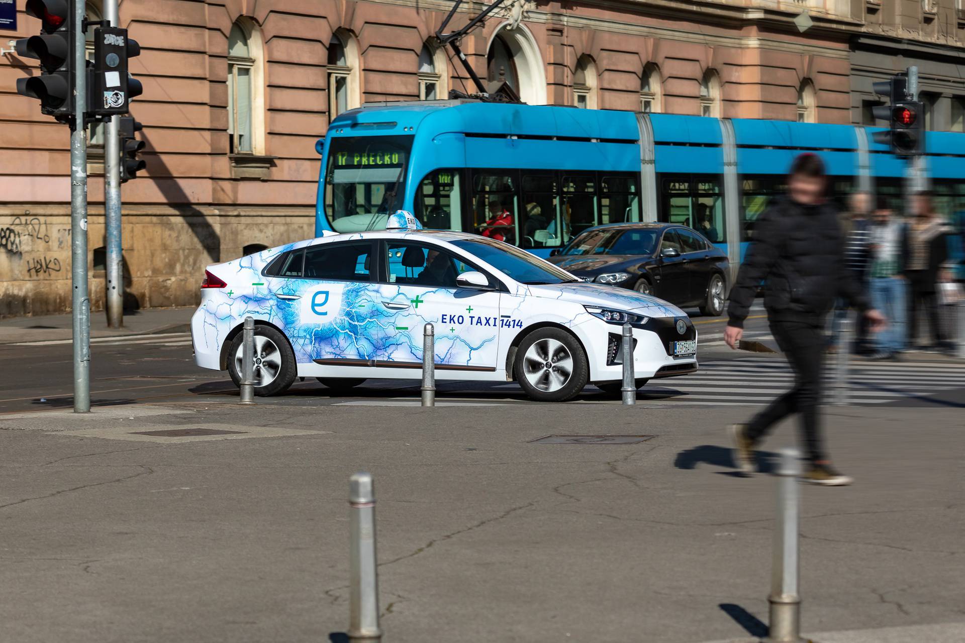 Eko Taxi: Osvježenje u poslovnom prijevozu