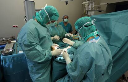 Medicinske sestre odlaze nam raditi u turizam: Strateški plan nemamo, a kadra je sve manje