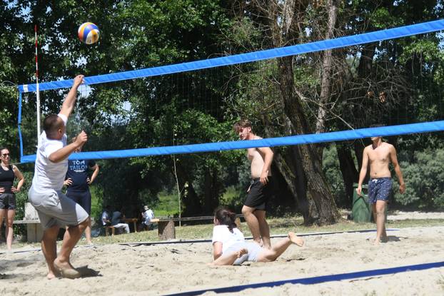 S ciljem ukazivanja na očuvanje rijeka i prirode održano druženje na Križnici
