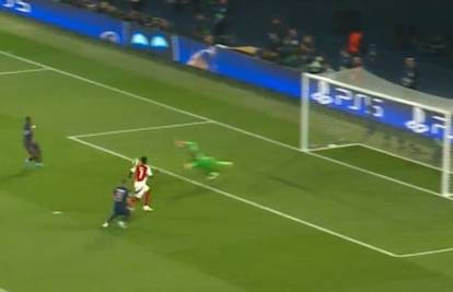 VIDEO Ma, nije bila neka šansa: Pogledajte promašaj igrača koji vrijedi čak 150 milijuna eura!