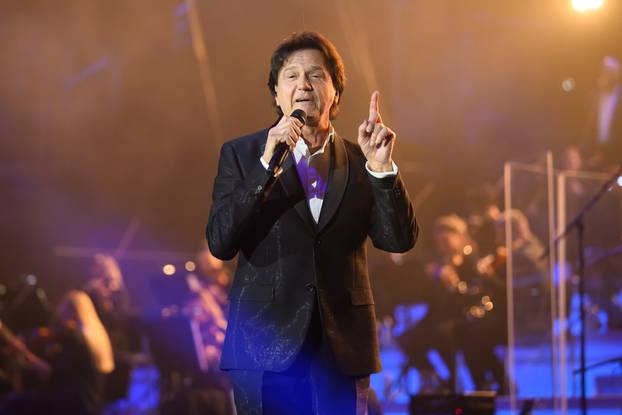 Zdravko Čolić održao je koncert u Areni Zagreb