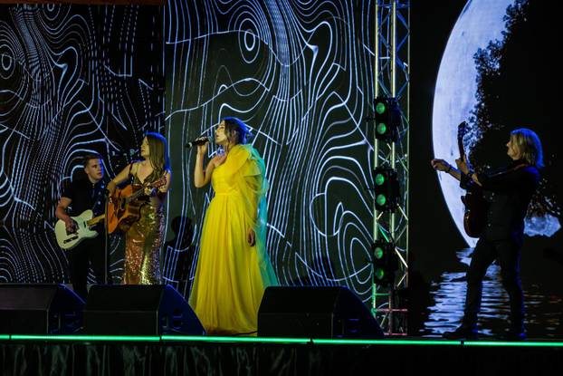 Split: Finalna večer Splitskog Festivala na Prokurativama