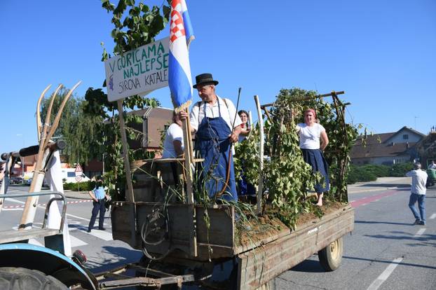 Povorka aranžiranih kola, atrakcija zadnjeg dana Picokijade