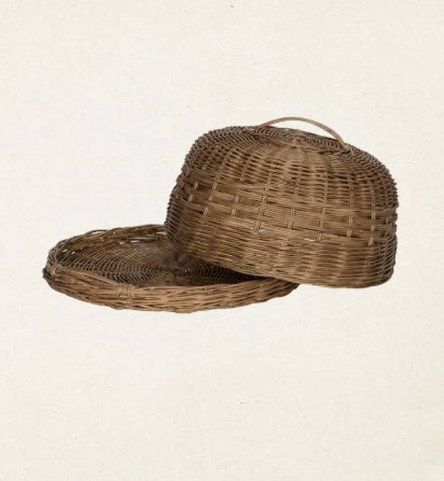 FOTO Nostalgija je bila ključ: Ovo je namještaj koji potpisuje glumica Pamela Anderson