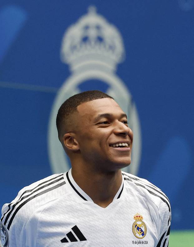 Real Madrid unveil Kylian Mbappe