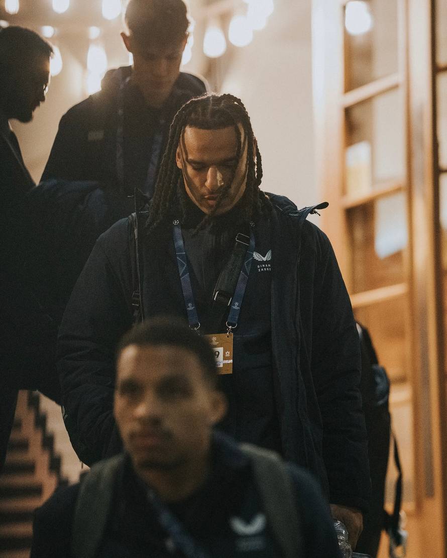 VIDEO Arsenal - Dinamo 3-0: Cannavaro izgubio u debiju, 'modri' ostali bez udarca u okvir