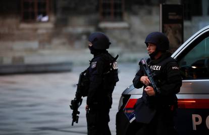 Austrija zbog napada u Beču pojačava sigurnost u crkvama
