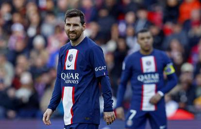Navijači PSG-a izviždali Messija, igrači Barcelone zovu ga nazad: Ne zaslužuješ to, čekamo te