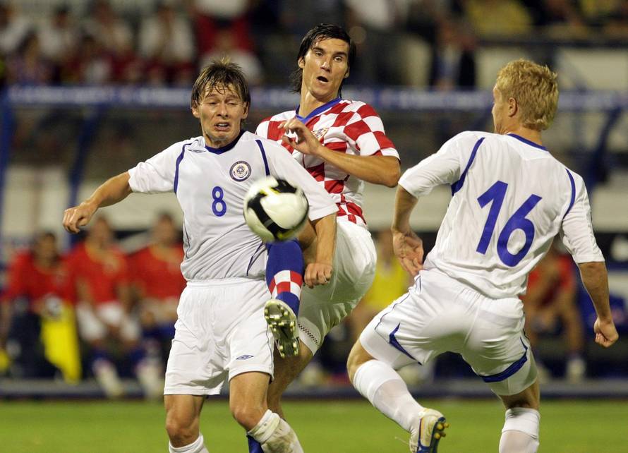 Zagreb: Hrvatska uvjerljivom igrom i eurogolovima pobijedila Kazahstan