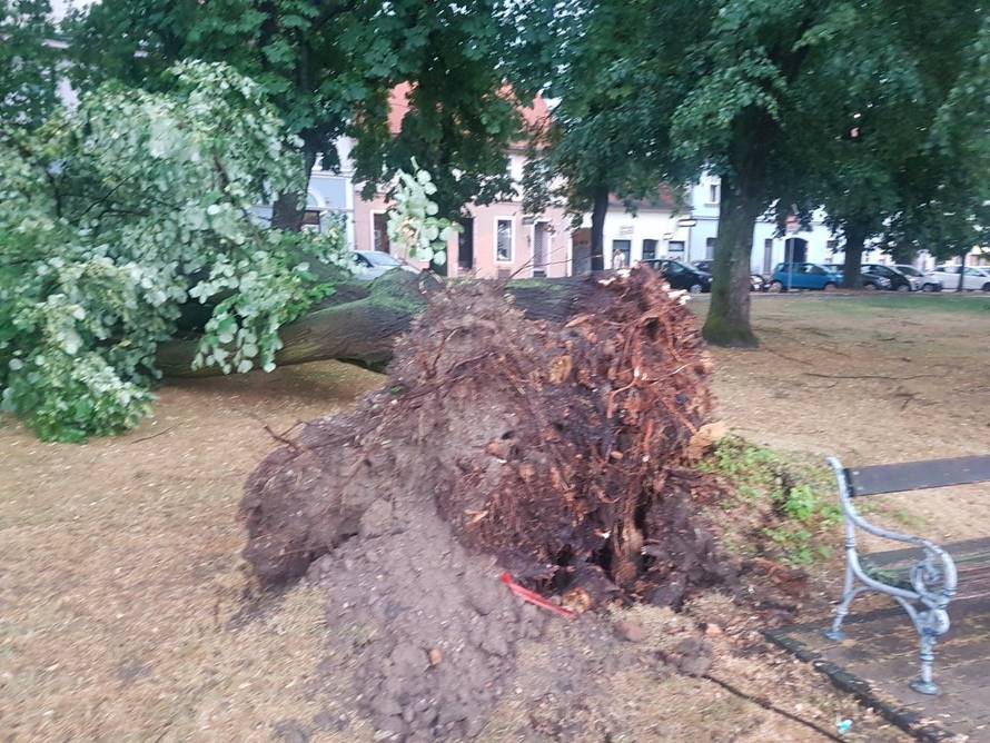 Utopio se muškarac (65): Oluja na Krku prevrnula mu je čamac