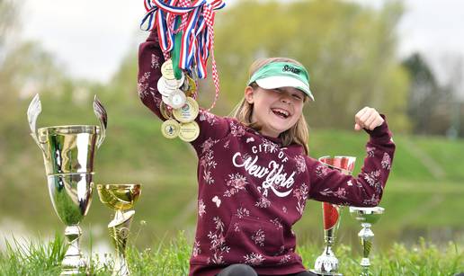 Hana (10) iz Preloga najmlađa je ribička reprezentativka: Već lovi šarane od 4 kilograma