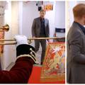 Princ Harry i Tom Hanks zajedno izveli skeč kojim su se narugali monarhiji: 'Makni se s puta...'