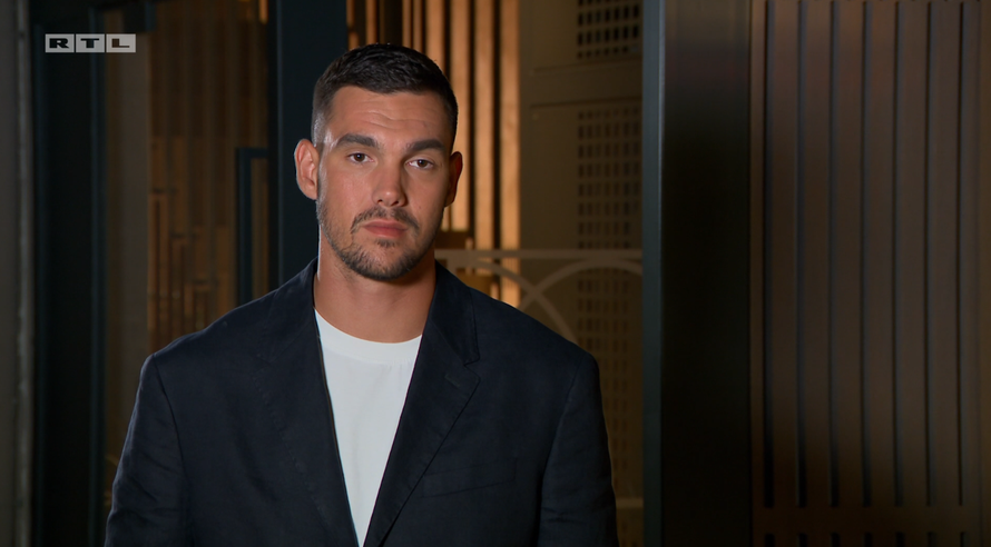 Soraya i Monika dobile misteriozne ružičaste ruže